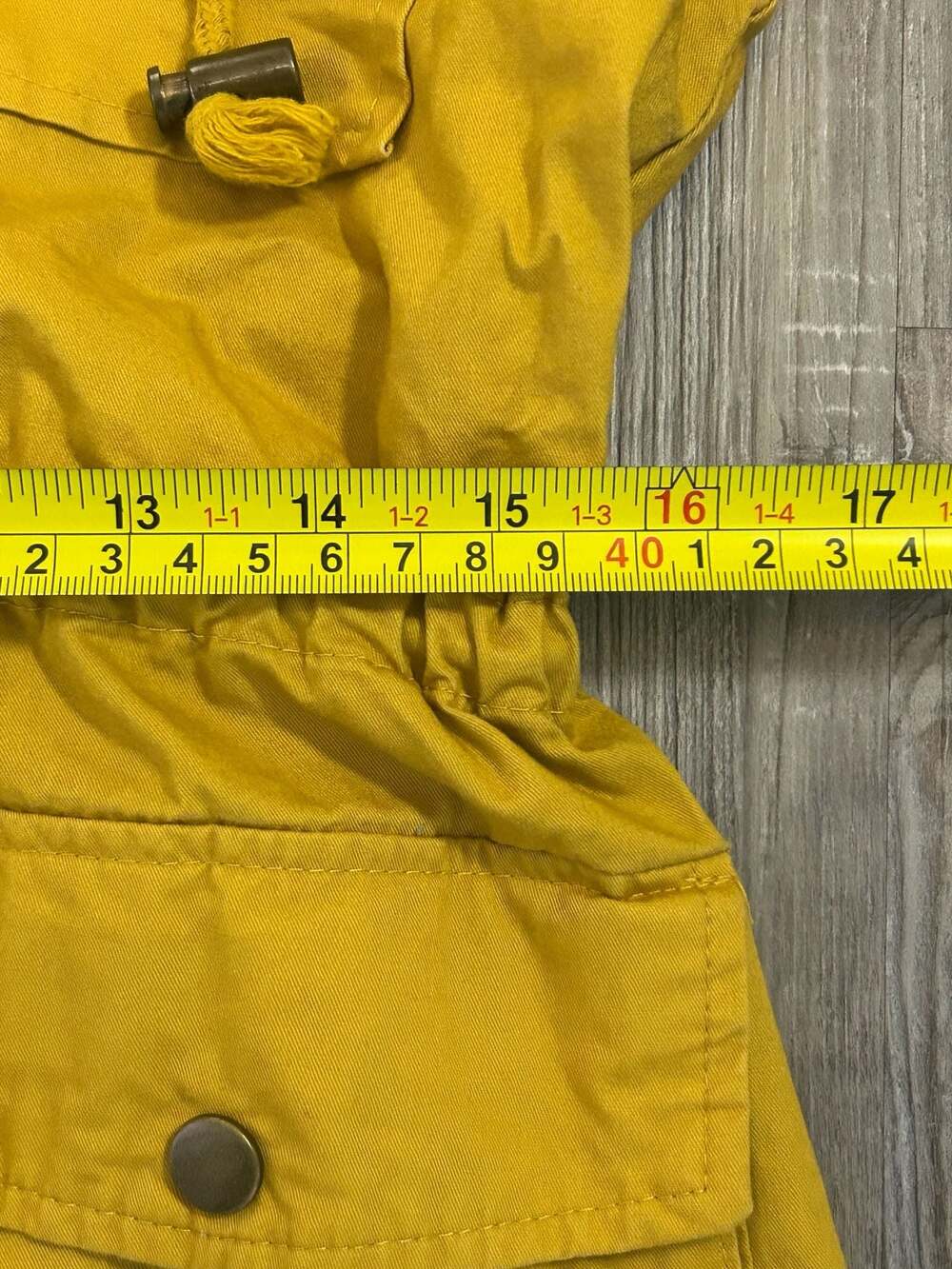 Love Tree Women's Mustard Hooded Utility Cargo Vest - Picture 5 of 6